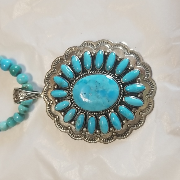 TURQUOISE AND 925 STERLING SILVER NECKLACE, EUC, PRICE FIRM. J#2501 - Picture 2 of 10